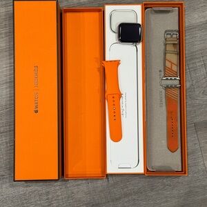 Hermes Smartwatch with Orange and Tan Bands